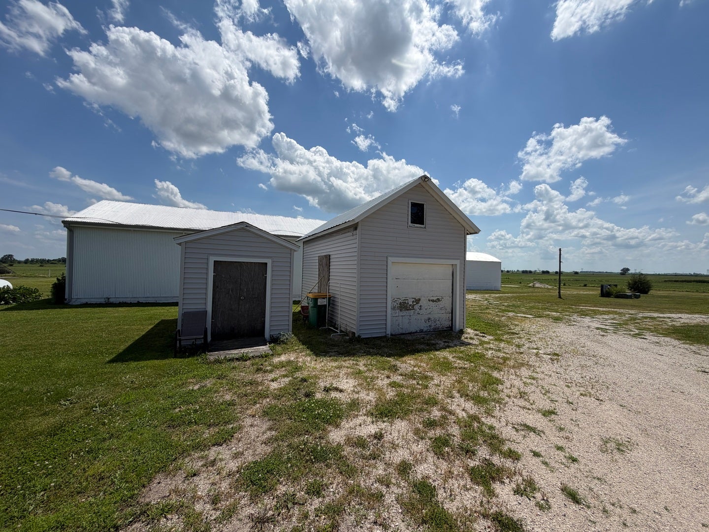 4312 Bell Road, Minooka, IL 60447 4312 Bell Road, Minooka, IL 60447