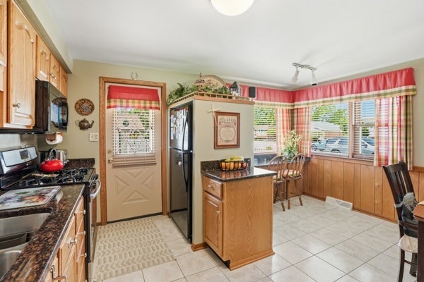 6933 176th Street, Tinley Park, IL 60477