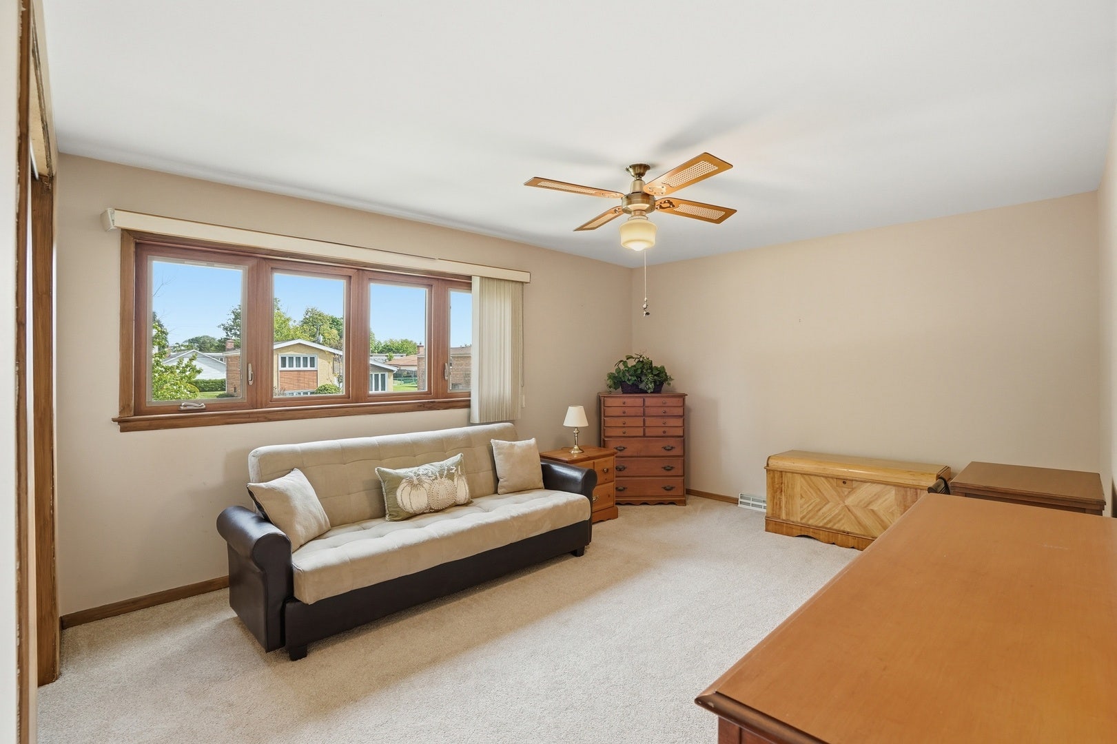 6933 176th Street, Tinley Park, IL 60477