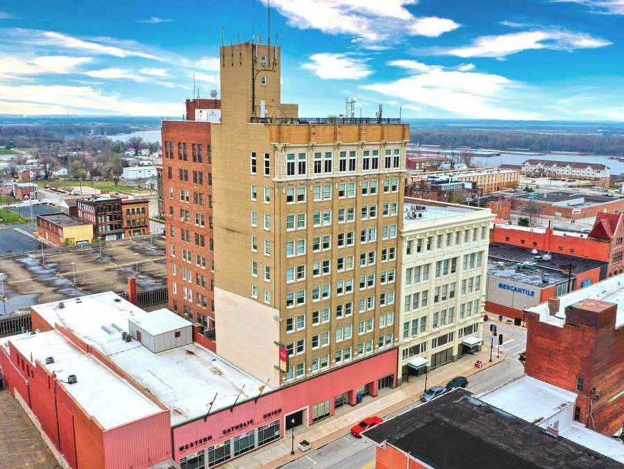 Property photo for 510 Maine Street, #511-517, Quincy, IL