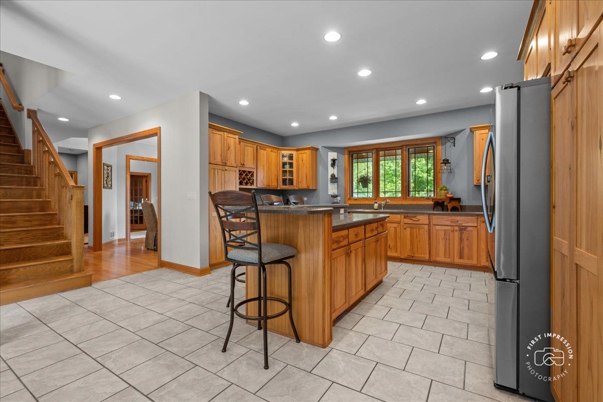 43W211 Tall Pines Road, Elgin, IL 60124