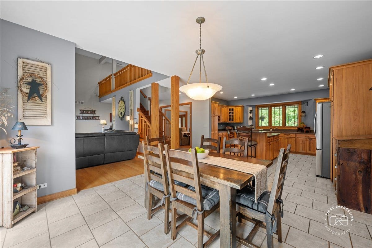 43W211 Tall Pines Road, Elgin, IL 60124