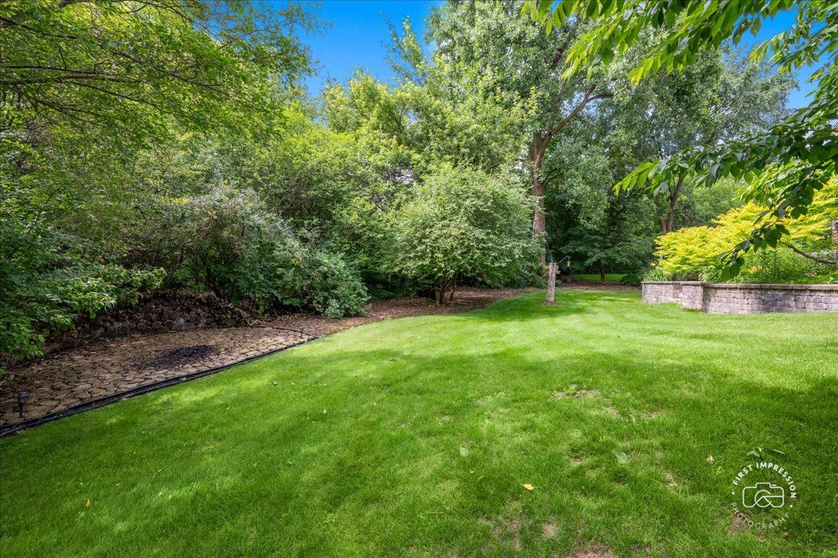 43W211 Tall Pines Road, Elgin, IL 60124