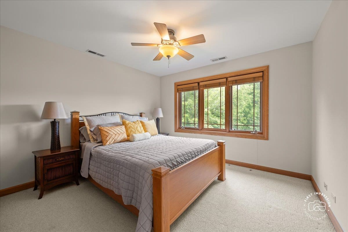 43W211 Tall Pines Road, Elgin, IL 60124