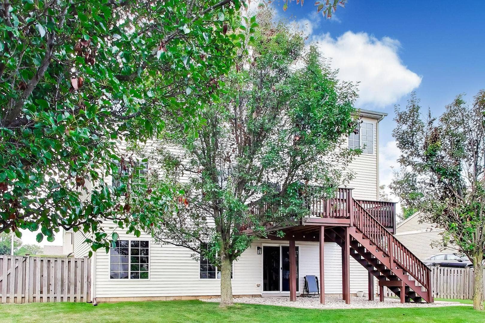 833 Briarcliff Drive, Minooka, IL 60447 833 Briarcliff Drive, Minooka, IL 60447
