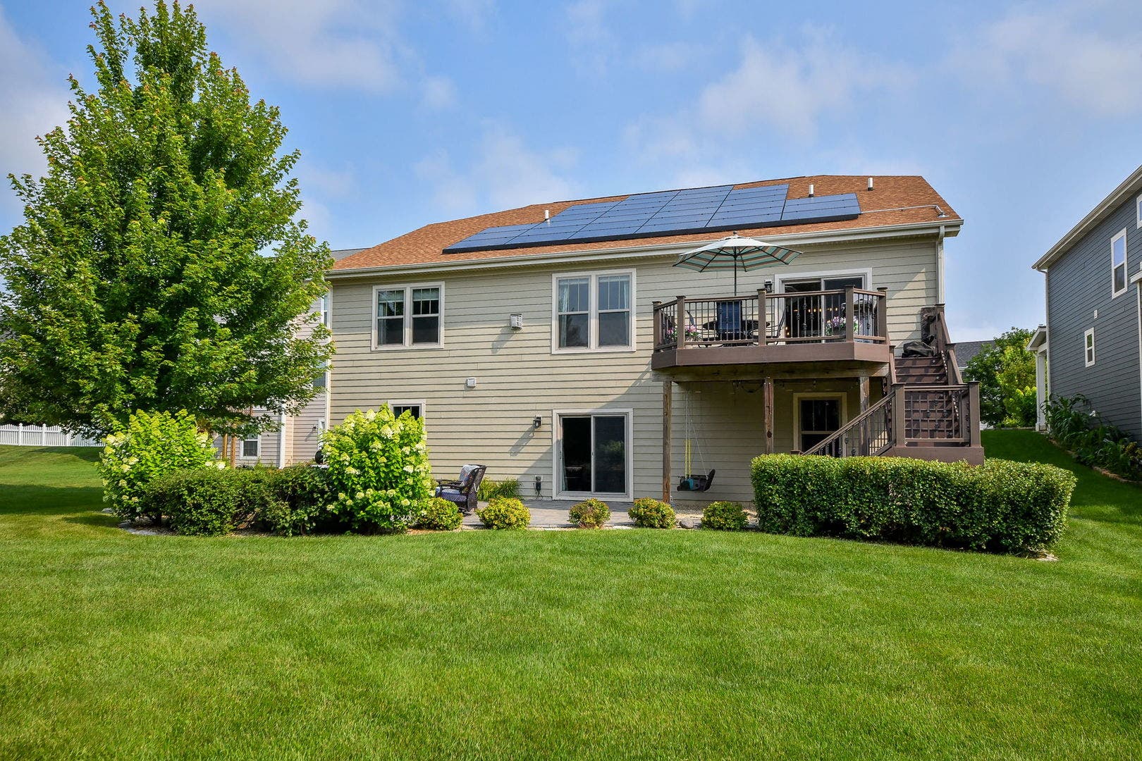 3529 Gallant Fox Drive, Elgin, IL 60124 3529 Gallant Fox Drive, Elgin, IL 60124