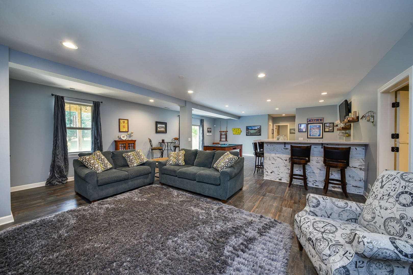 3529 Gallant Fox Drive, Elgin, IL 60124 3529 Gallant Fox Drive, Elgin, IL 60124