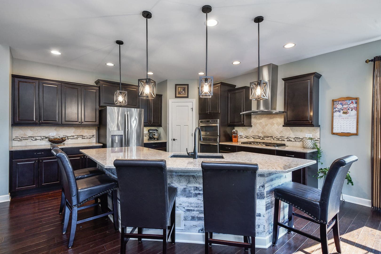 3529 Gallant Fox Drive, Elgin, IL 60124 3529 Gallant Fox Drive, Elgin, IL 60124
