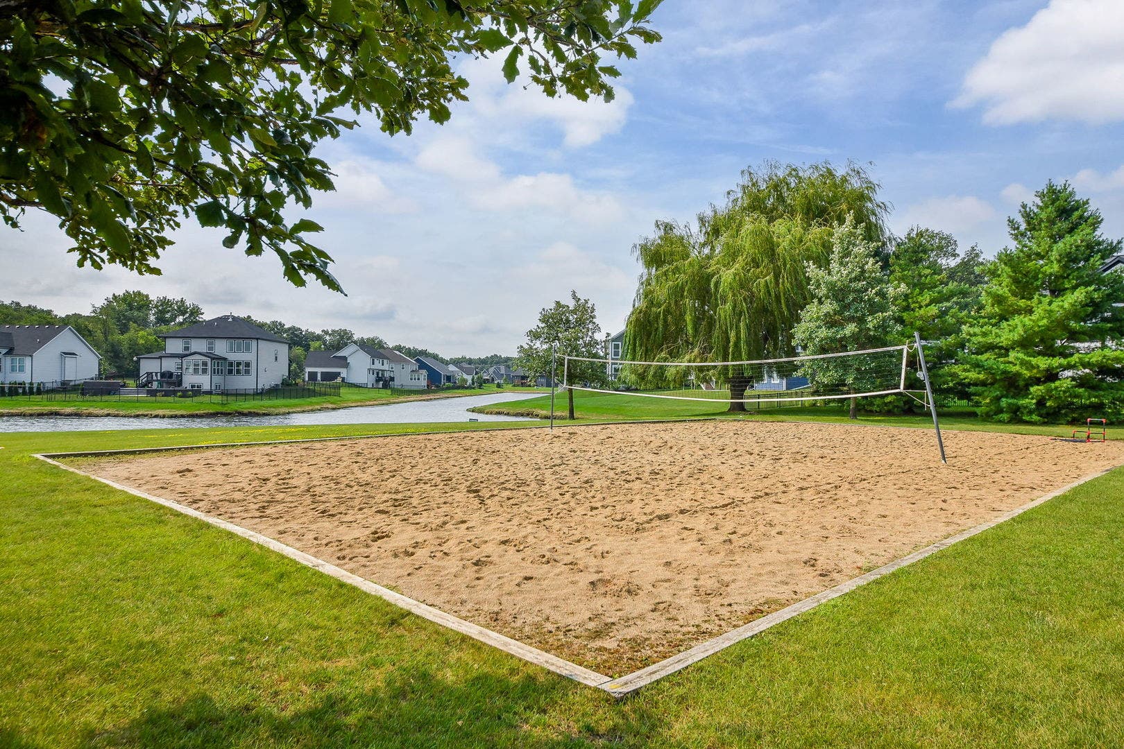 3529 Gallant Fox Drive, Elgin, IL 60124 3529 Gallant Fox Drive, Elgin, IL 60124