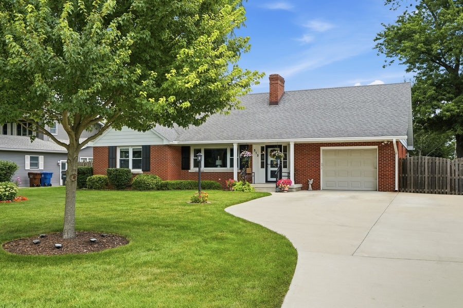 Property photo for 513 N West Street, Peotone, IL