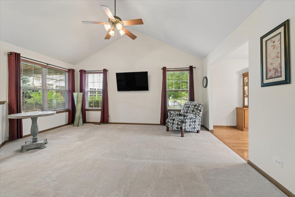 4712 Mikasa Court, Joliet, IL 60431