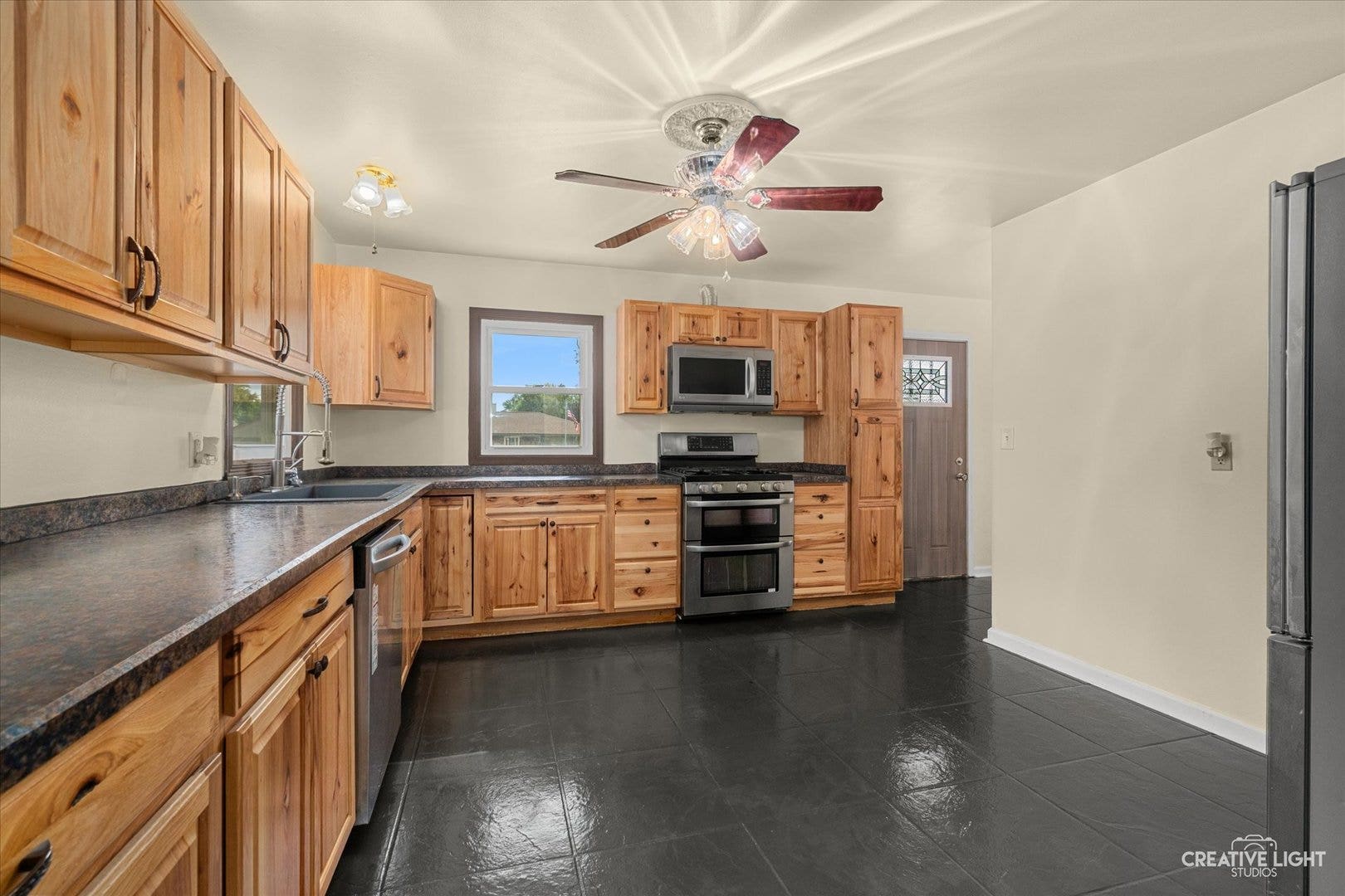219 Saint Joseph Avenue, Joliet, IL 60436 219 Saint Joseph Avenue, Joliet, IL 60436