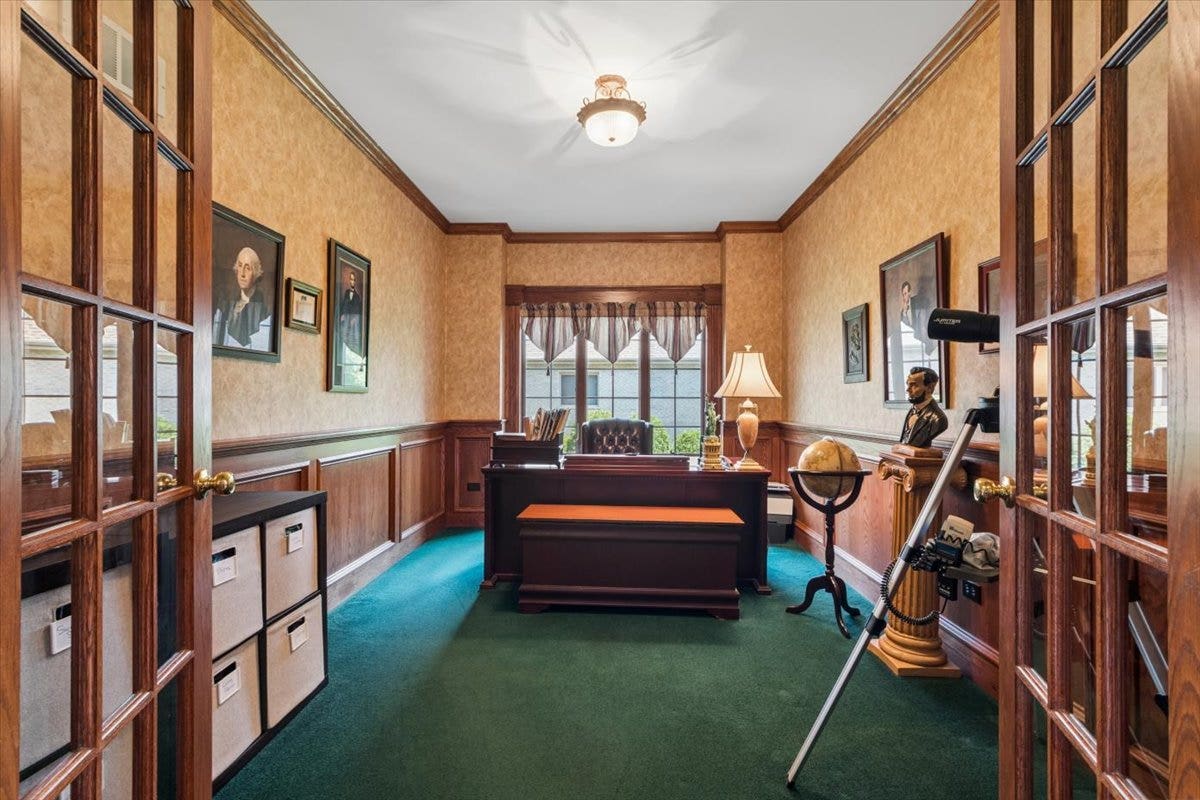 10949 Fawn Trail Drive, Orland Park, IL 60467 10949 Fawn Trail Drive, Orland Park, IL 60467