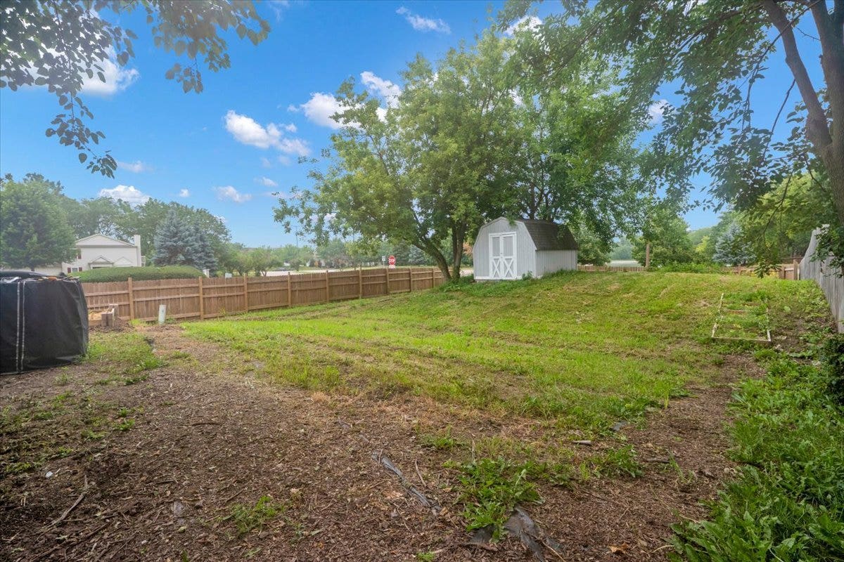 2615 Wheatfield Court, Aurora, IL 60502