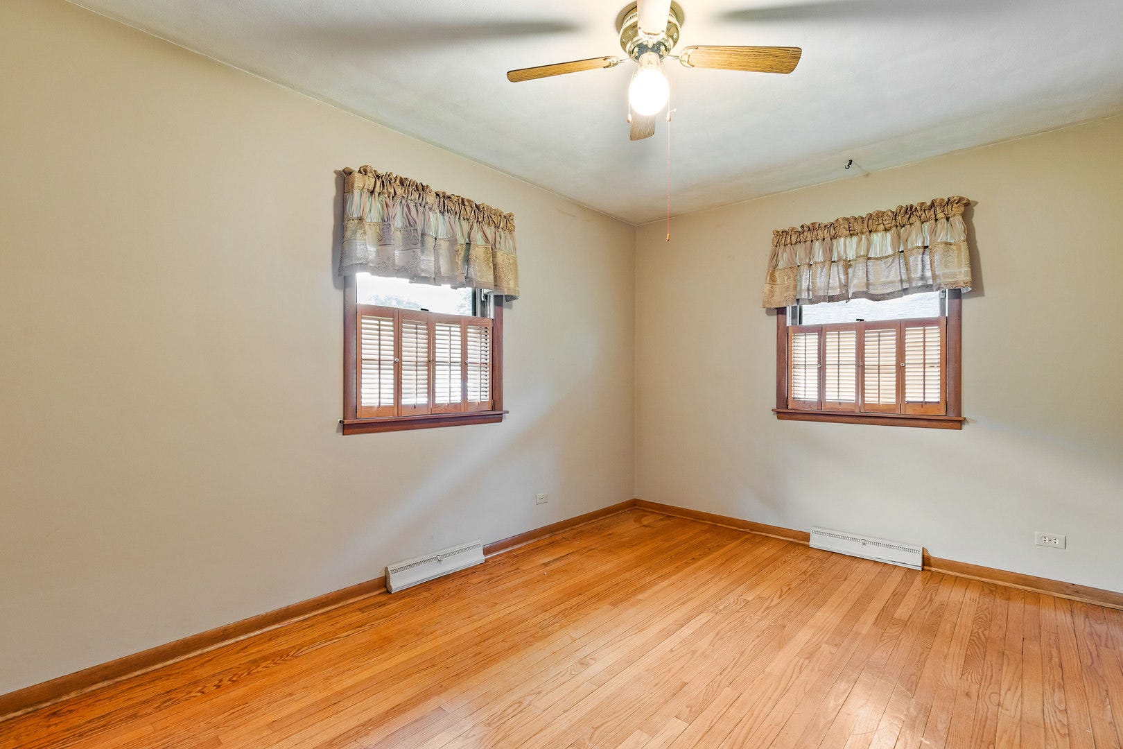 1025 Bode Road, Elgin, IL 60120 1025 Bode Road, Elgin, IL 60120
