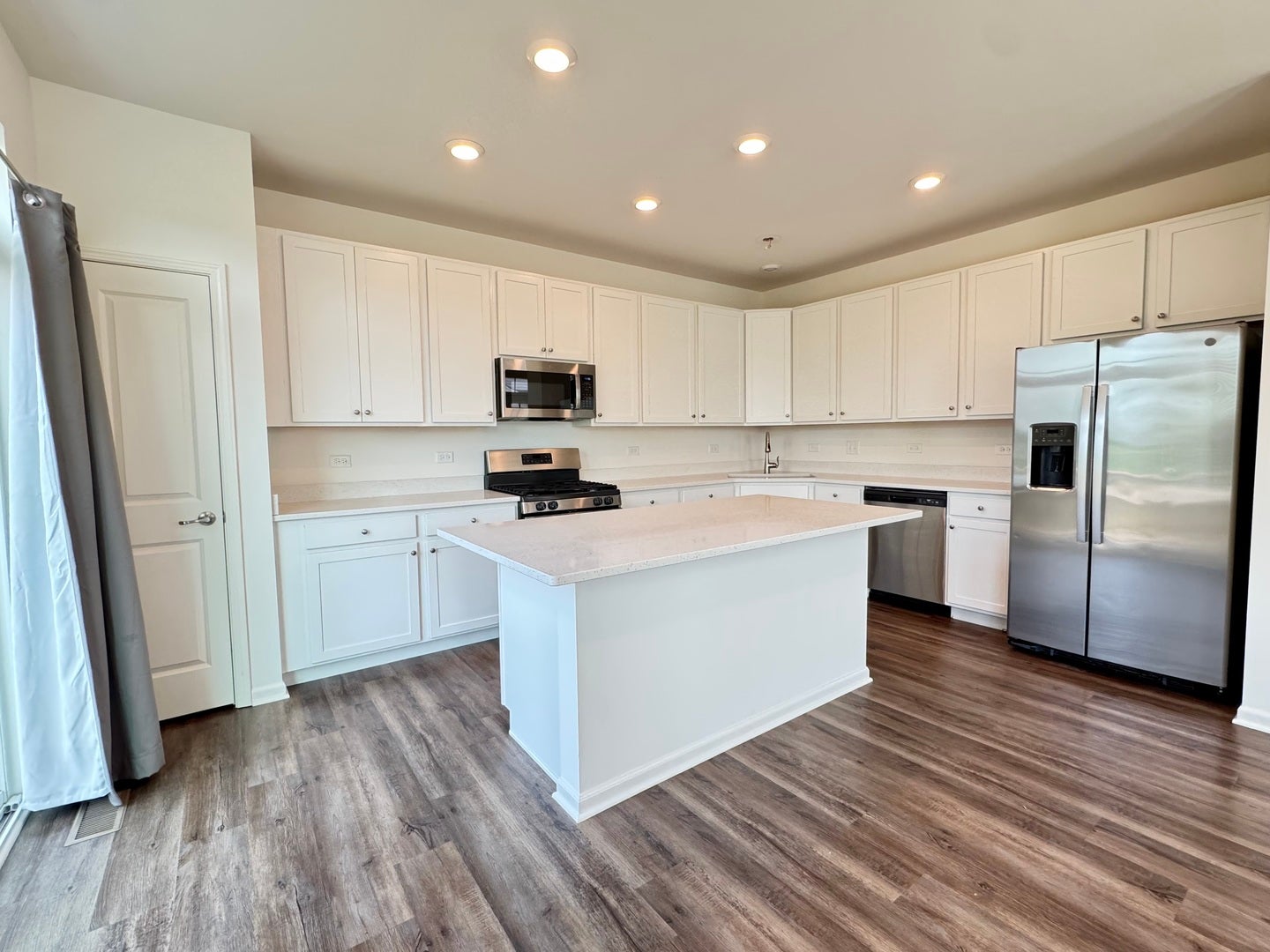 15036 W Cyrus Drive, Manhattan, IL 60442 15036 W Cyrus Drive, Manhattan, IL 60442