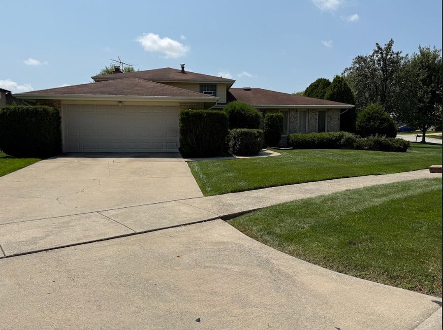 Property photo for 8701 Raintree Road, Tinley Park, IL