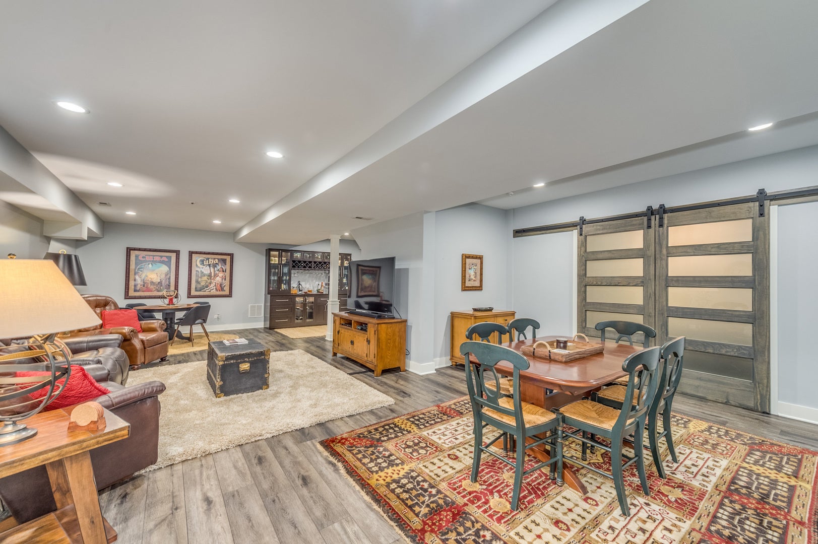 8N669 Edgewood Road, Elgin, IL 60124