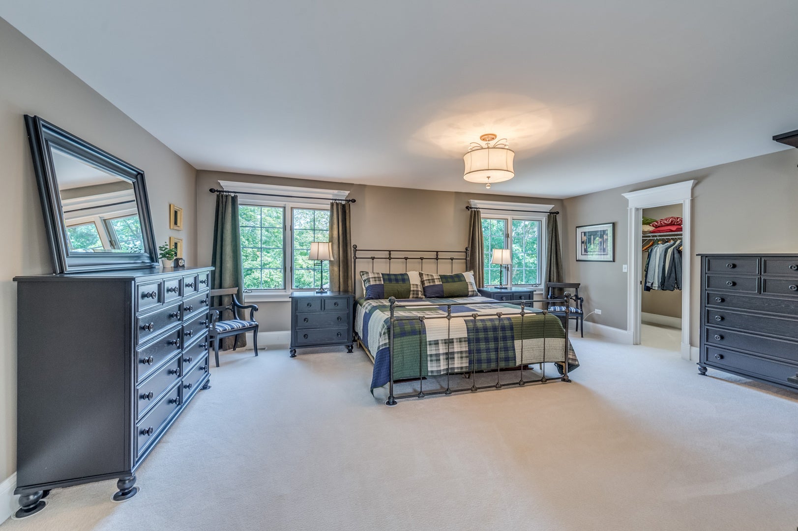 8N669 Edgewood Road, Elgin, IL 60124