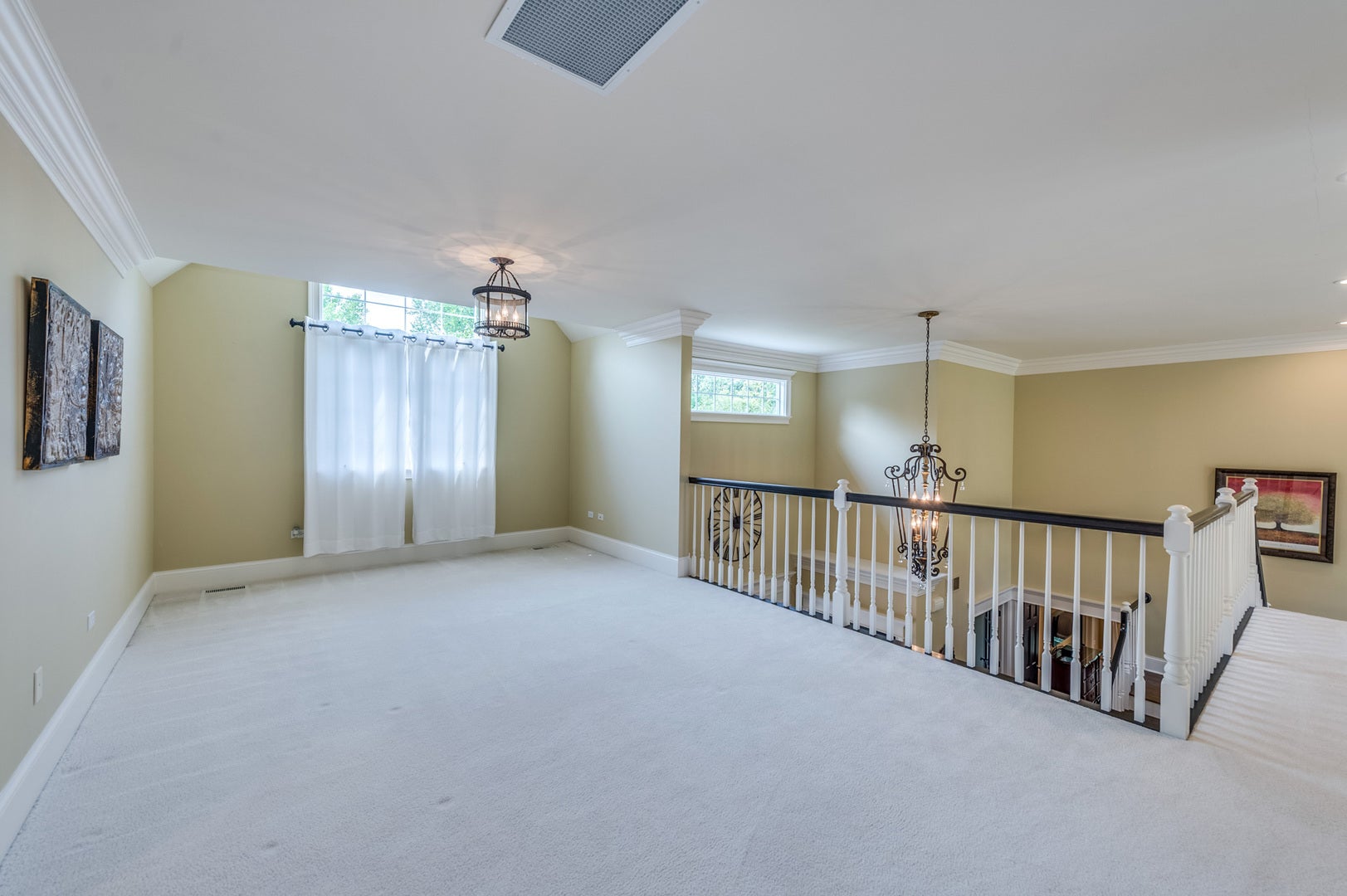 8N669 Edgewood Road, Elgin, IL 60124
