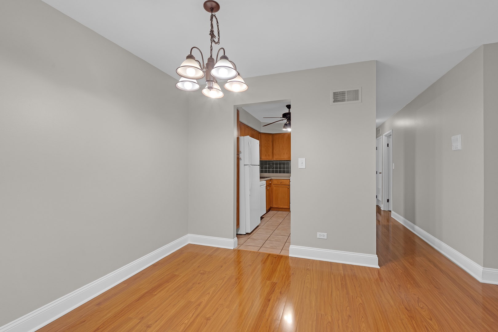 7383 Grand Avenue, #105, Downers Grove, IL 60516 7383 Grand Avenue, #105, Downers Grove, IL 60516