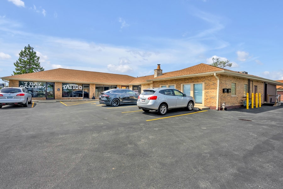 Property photo for 6000 W 159th Street, #F, Oak Forest, IL