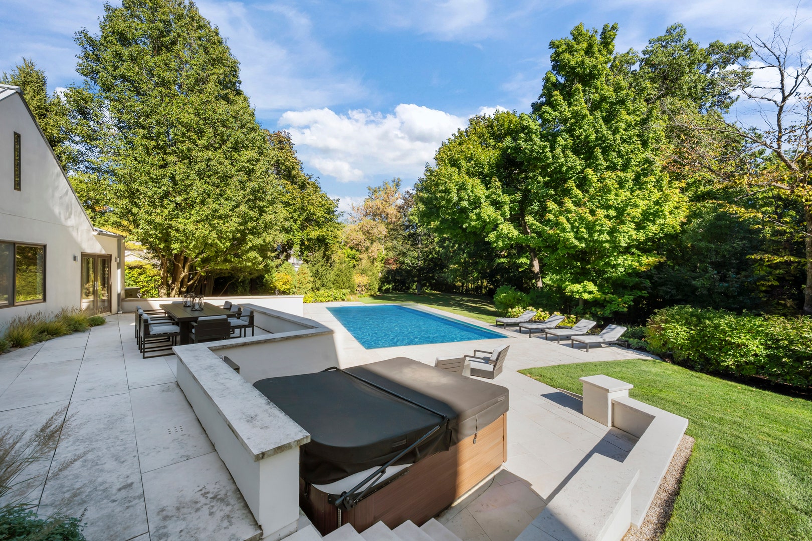 435 Thorne Lane, Lake Forest, IL 60045