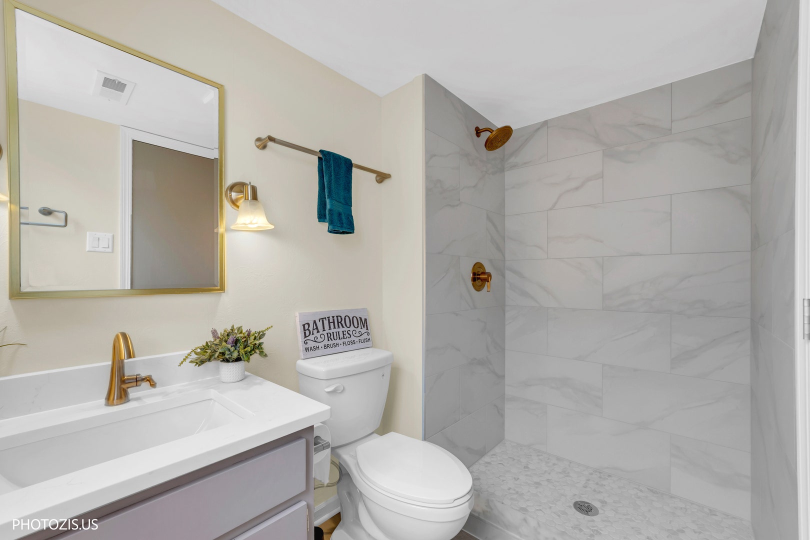 16742 Paxton Avenue, #2N, Tinley Park, IL 60477 16742 Paxton Avenue, #2N, Tinley Park, IL 60477