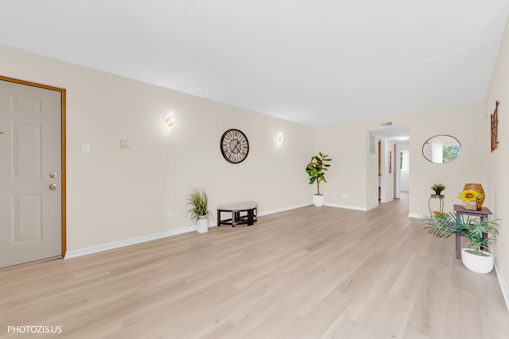 16742 Paxton Avenue, #2N, Tinley Park, IL 60477 16742 Paxton Avenue, #2N, Tinley Park, IL 60477