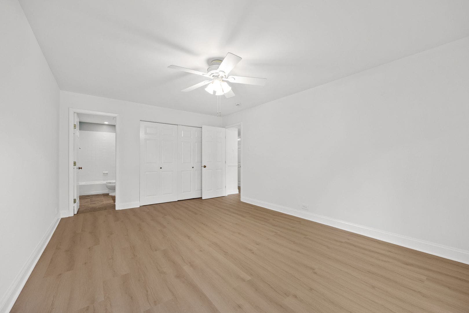 6585 Main Street, #201, Downers Grove, IL 60516 6585 Main Street, #201, Downers Grove, IL 60516
