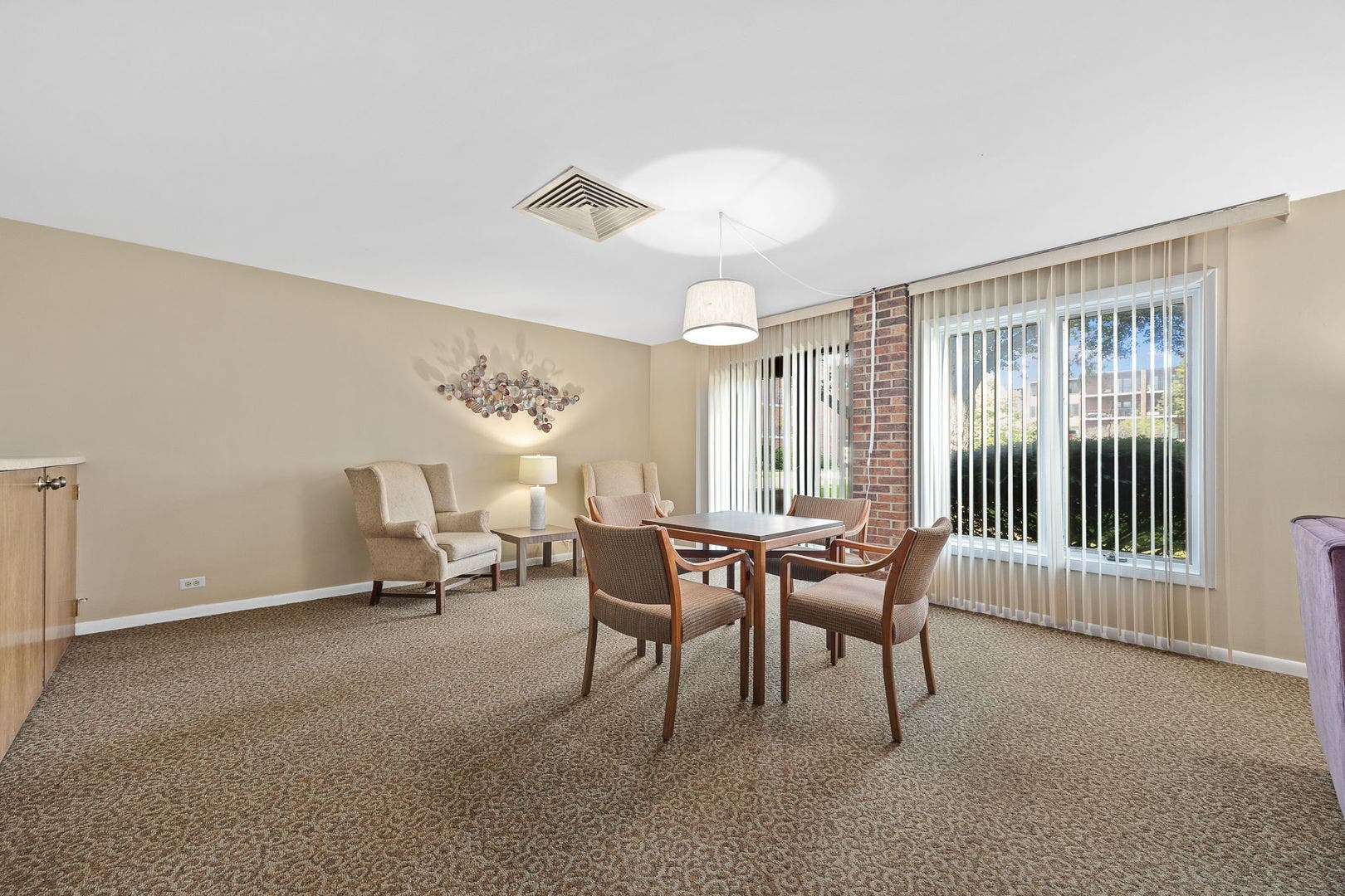 6585 Main Street, #201, Downers Grove, IL 60516 6585 Main Street, #201, Downers Grove, IL 60516