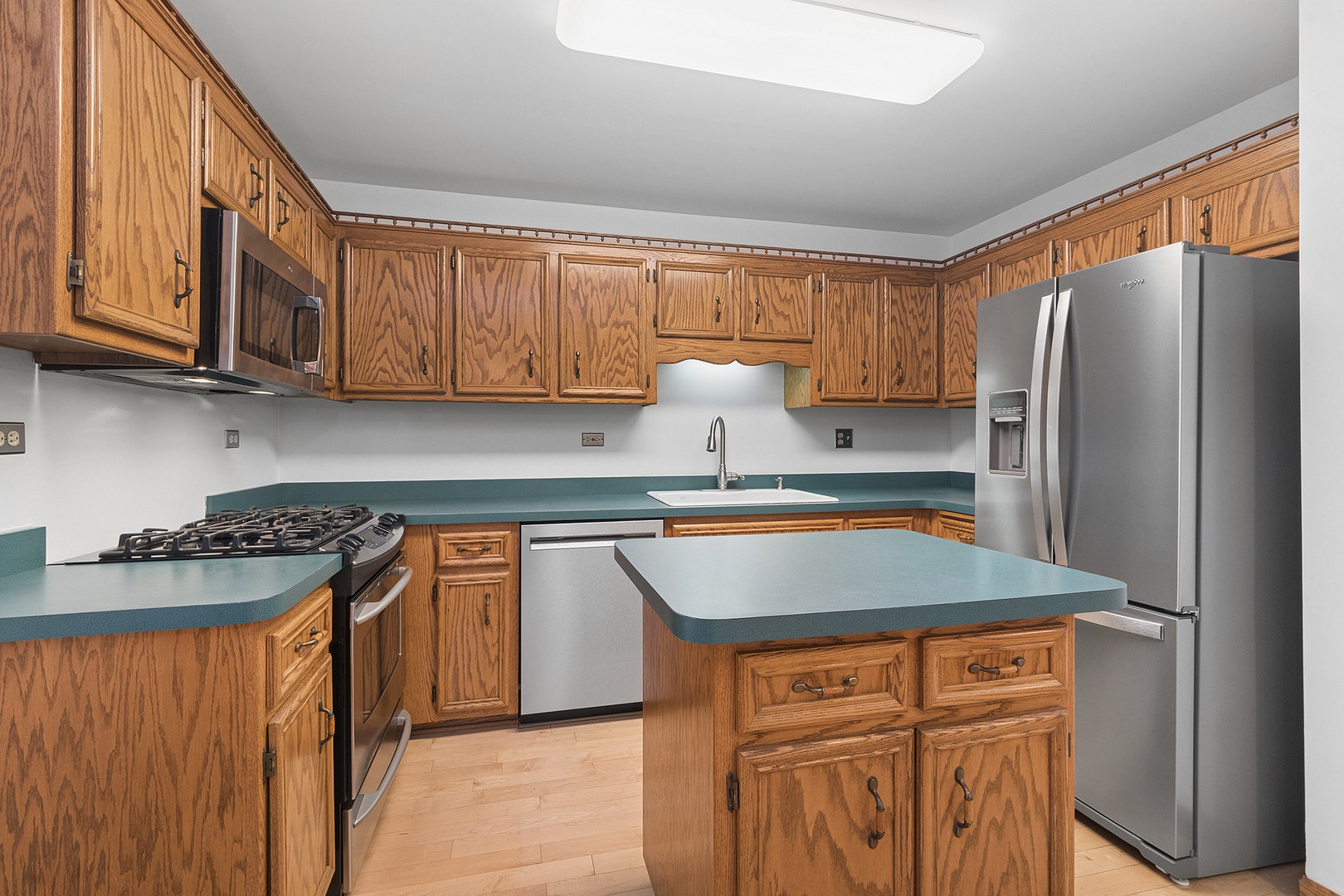 11354 Lakebrook Court, Orland Park, IL 60467 11354 Lakebrook Court, Orland Park, IL 60467