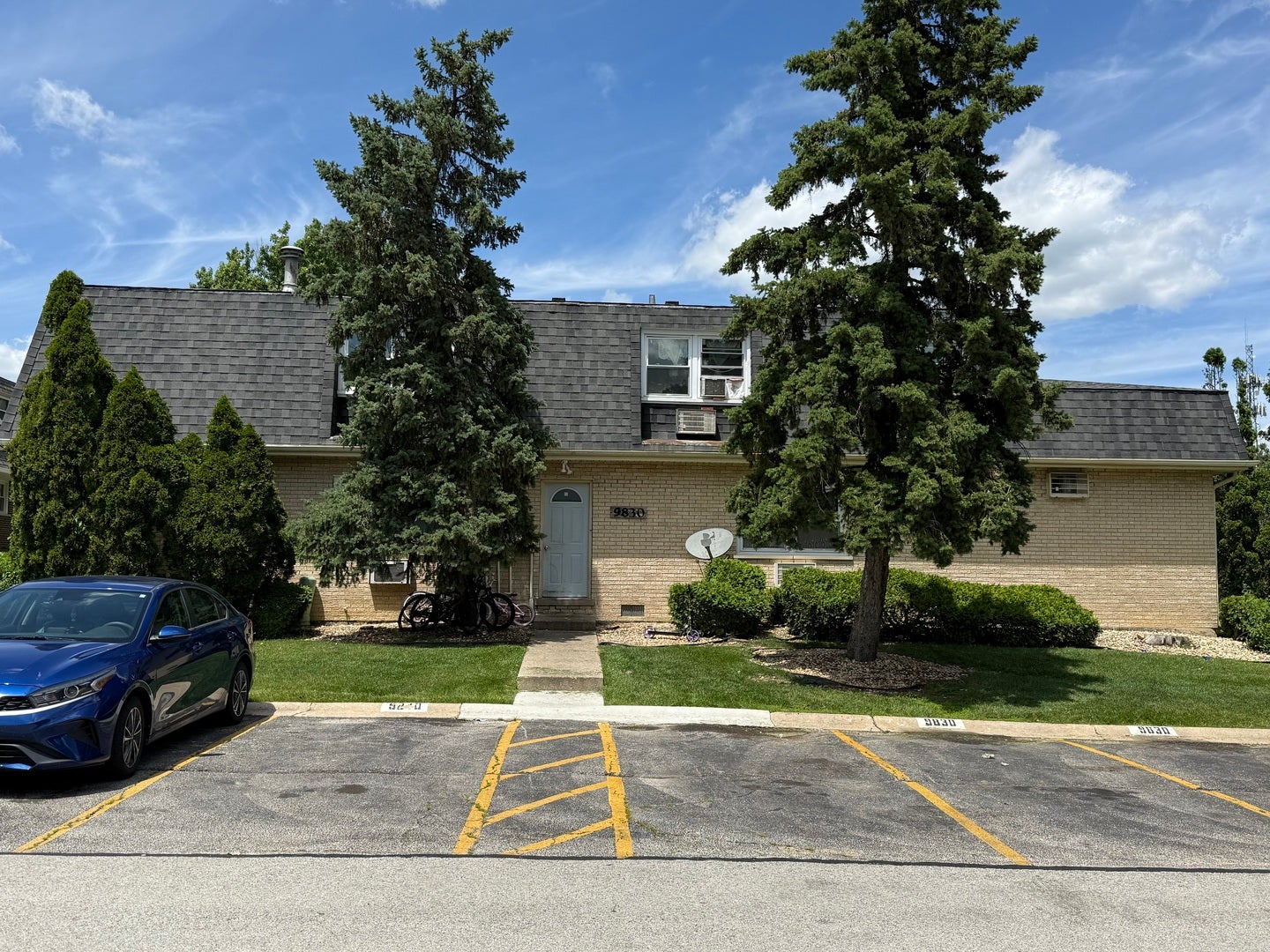 9830 El Cameno Lane, Orland Park, IL 60462 9830 El Cameno Lane, Orland Park, IL 60462