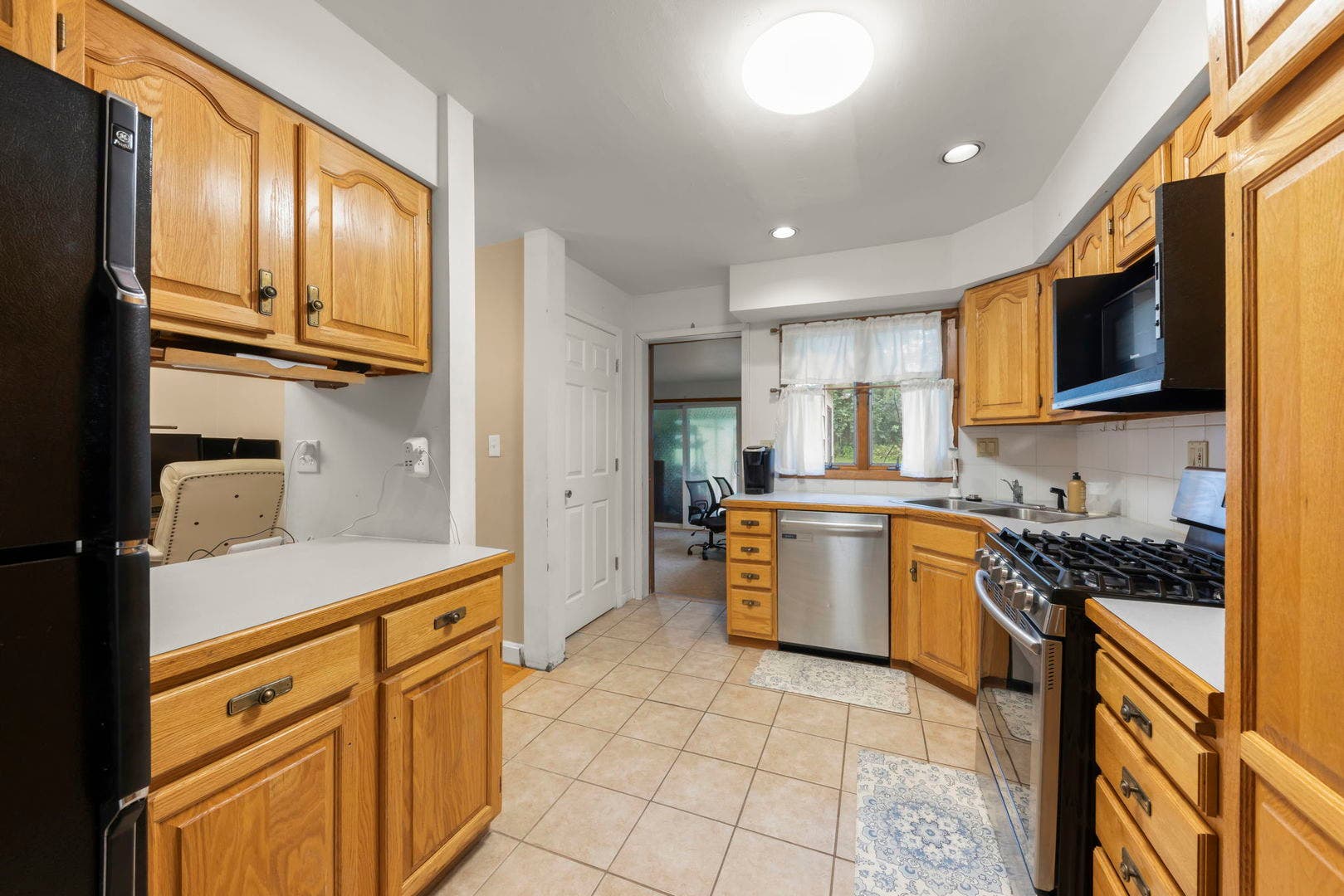 5616 AUBREY Terrace, Downers Grove, IL 60516 5616 AUBREY Terrace, Downers Grove, IL 60516