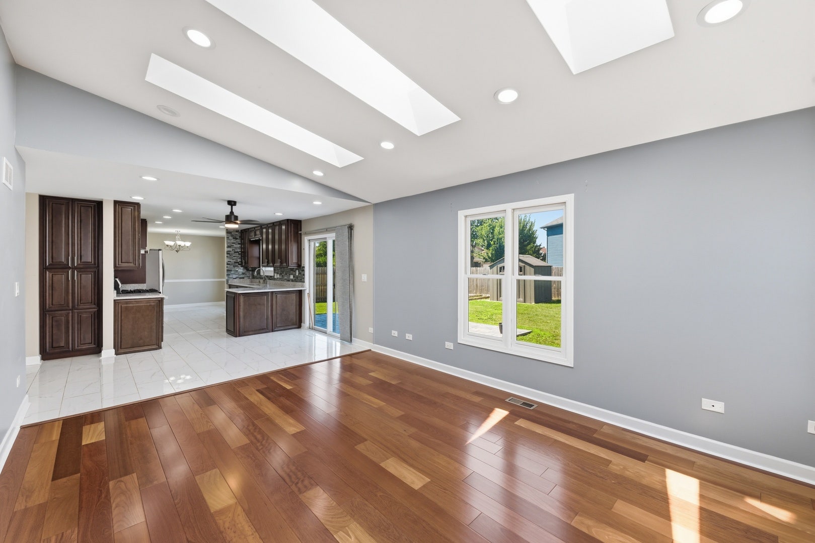 3607 Hennepin Drive, Joliet, IL 60431 3607 Hennepin Drive, Joliet, IL 60431