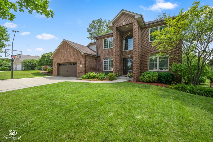 Property photo for 16511 W Springview Drive, Lockport, IL