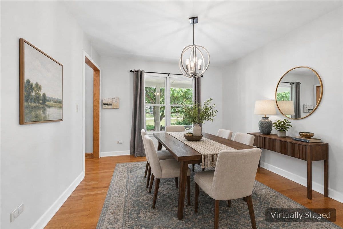 41W610 Silvana Drive, Elgin, IL 60124 41W610 Silvana Drive, Elgin, IL 60124