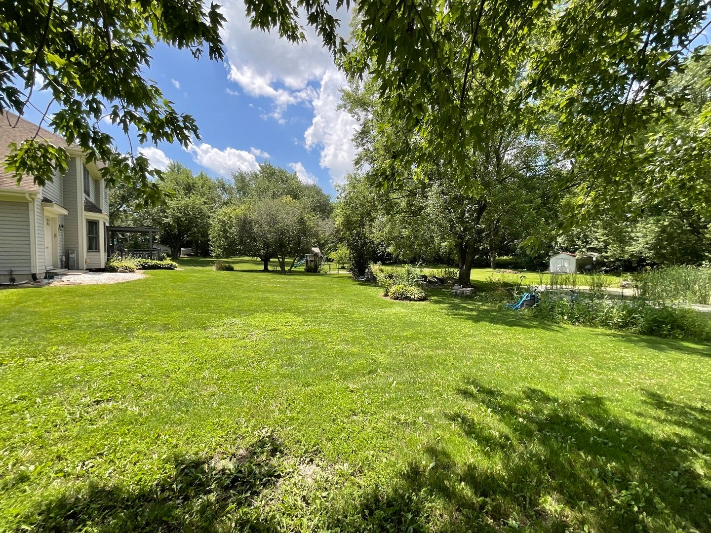 41W610 Silvana Drive, Elgin, IL 60124 41W610 Silvana Drive, Elgin, IL 60124