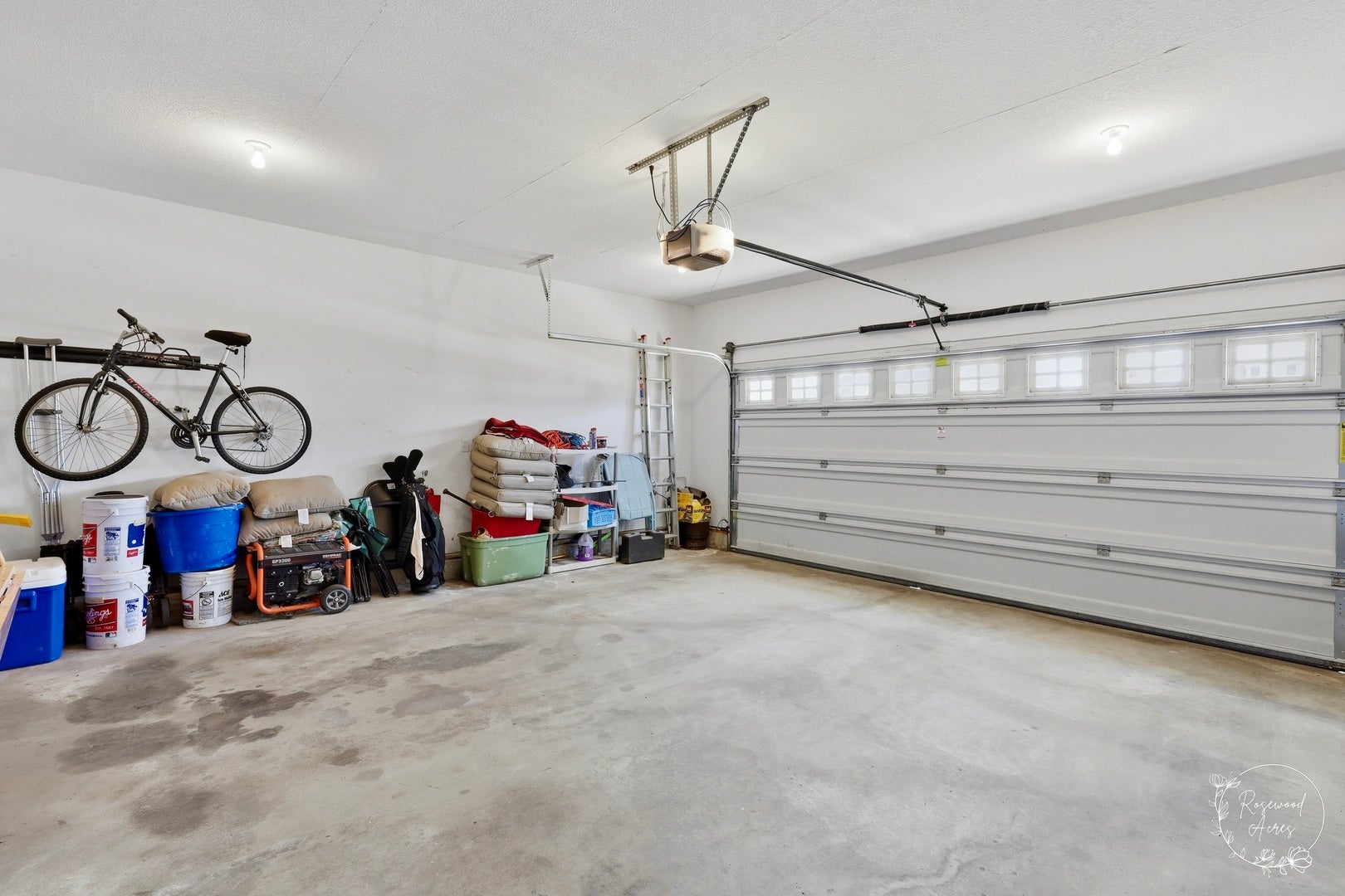 645 School Drive, Bourbonnais, IL 60914 645 School Drive, Bourbonnais, IL 60914