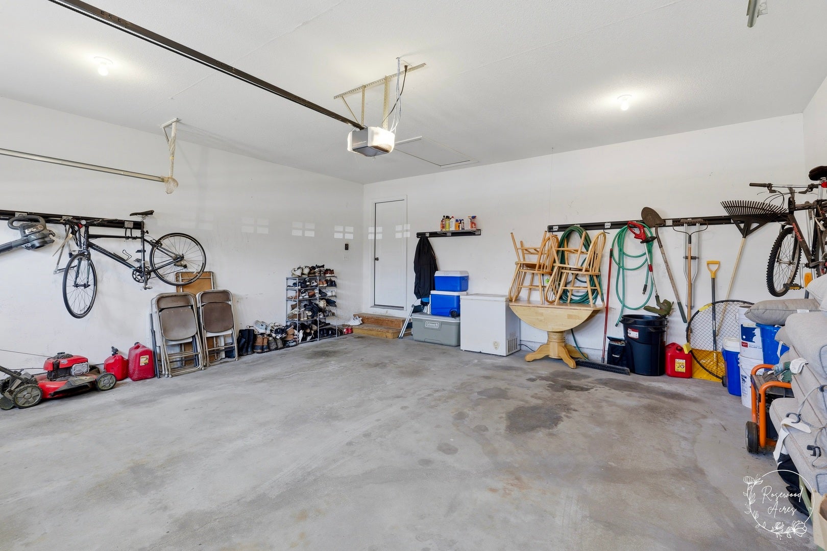 645 School Drive, Bourbonnais, IL 60914 645 School Drive, Bourbonnais, IL 60914