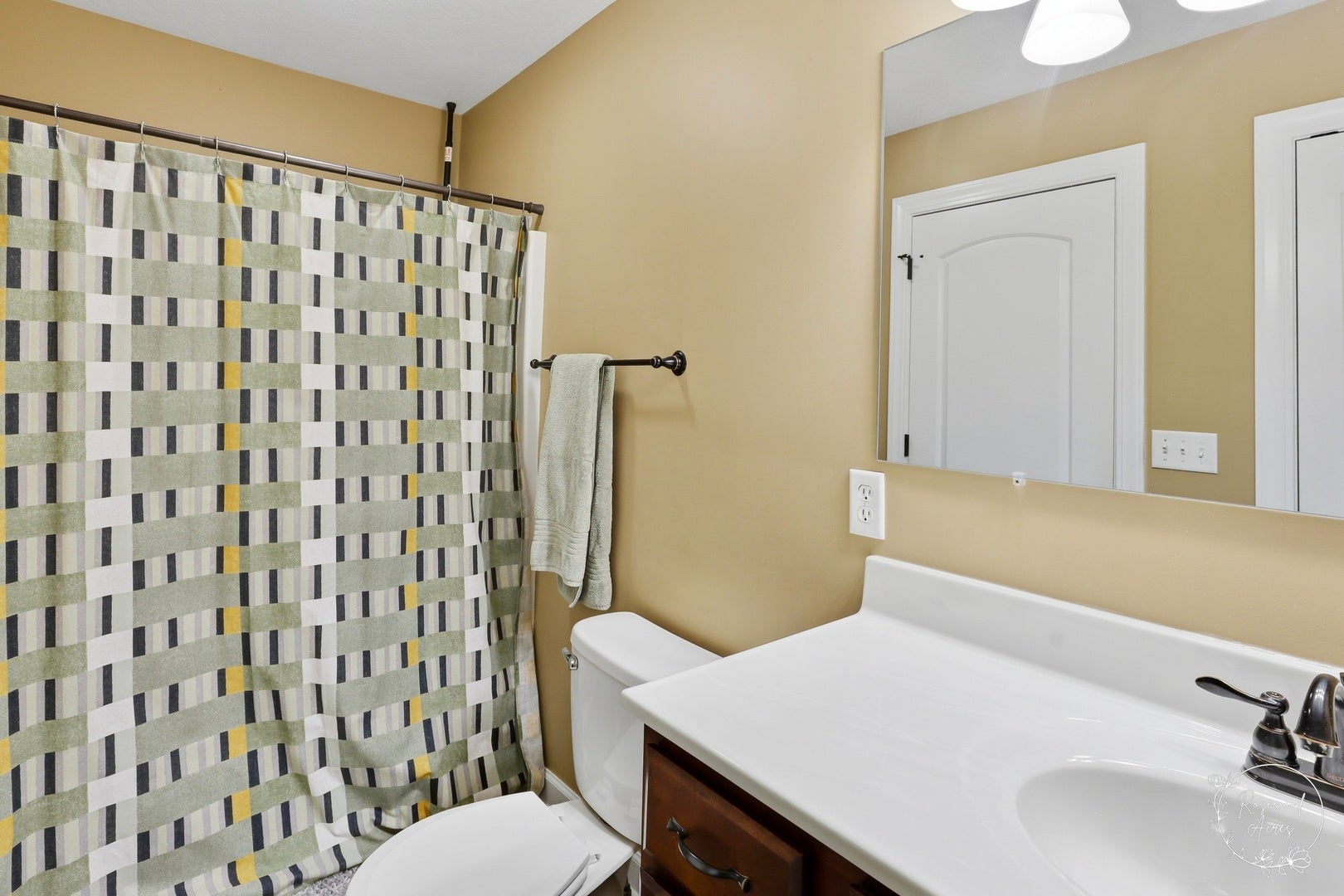 645 School Drive, Bourbonnais, IL 60914 645 School Drive, Bourbonnais, IL 60914