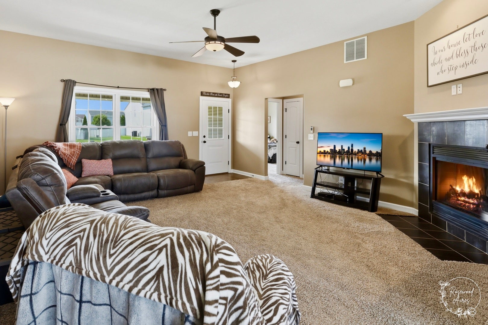 645 School Drive, Bourbonnais, IL 60914 645 School Drive, Bourbonnais, IL 60914