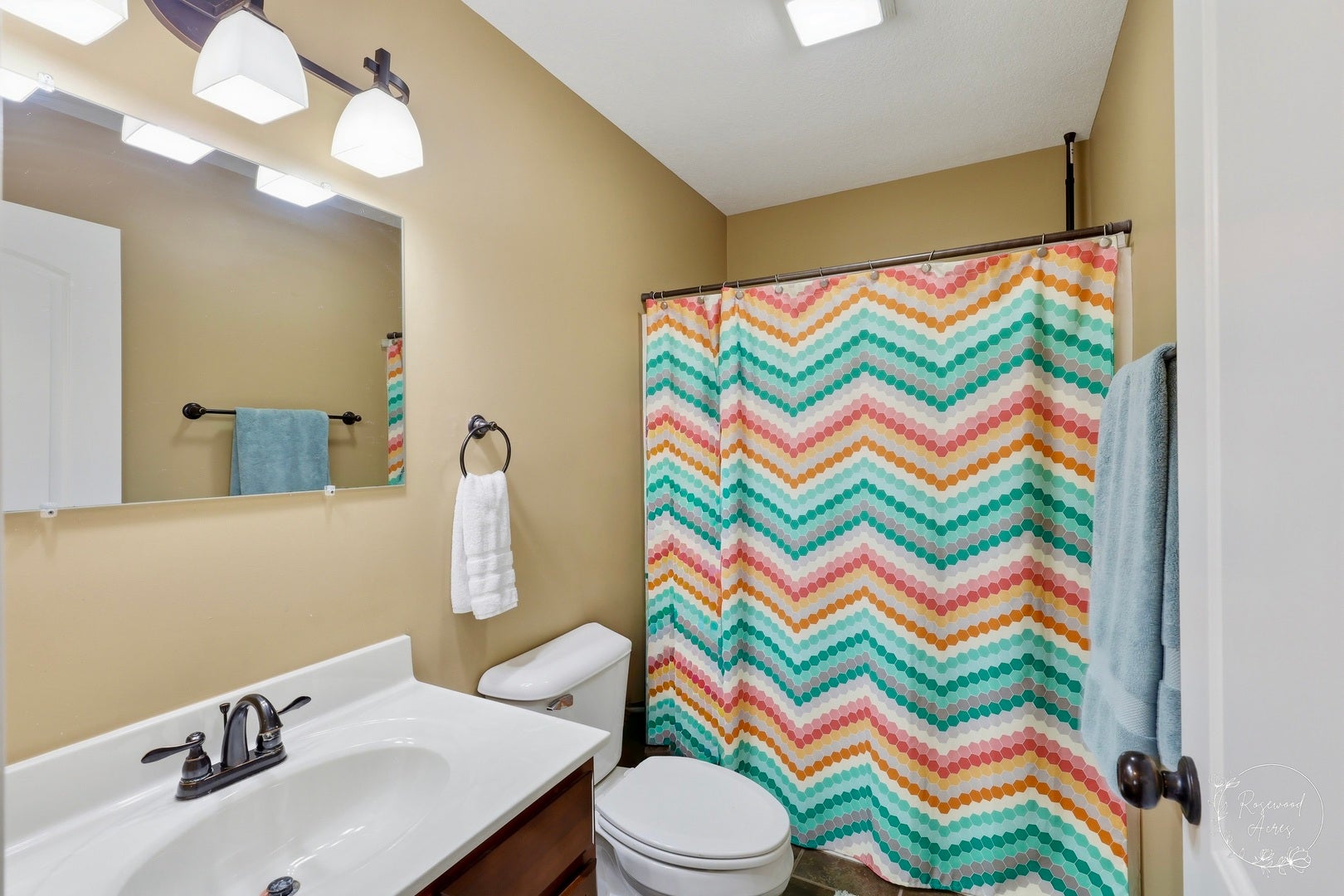 645 School Drive, Bourbonnais, IL 60914 645 School Drive, Bourbonnais, IL 60914