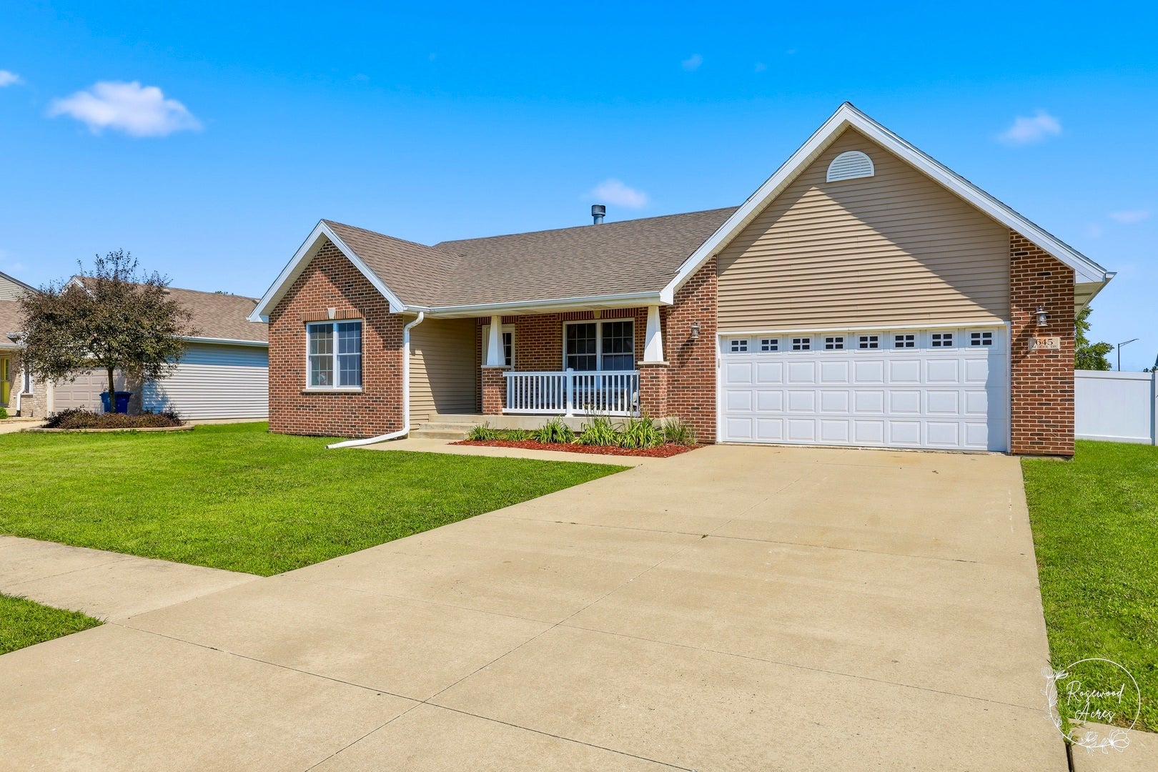 645 School Drive, Bourbonnais, IL 60914 645 School Drive, Bourbonnais, IL 60914