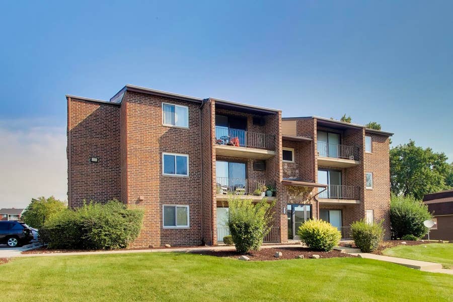 Property photo for 9840 W 153RD Street, #1SE, Orland Park, IL