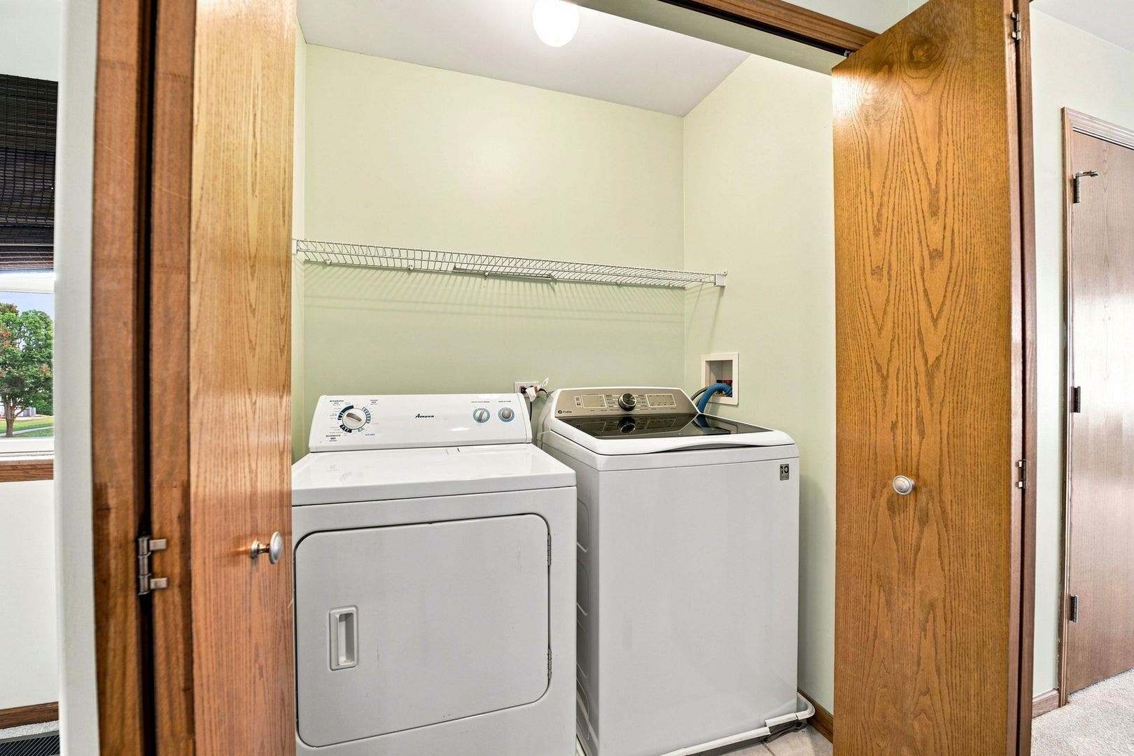 1800 Waters Edge Drive, Minooka, IL 60447 1800 Waters Edge Drive, Minooka, IL 60447