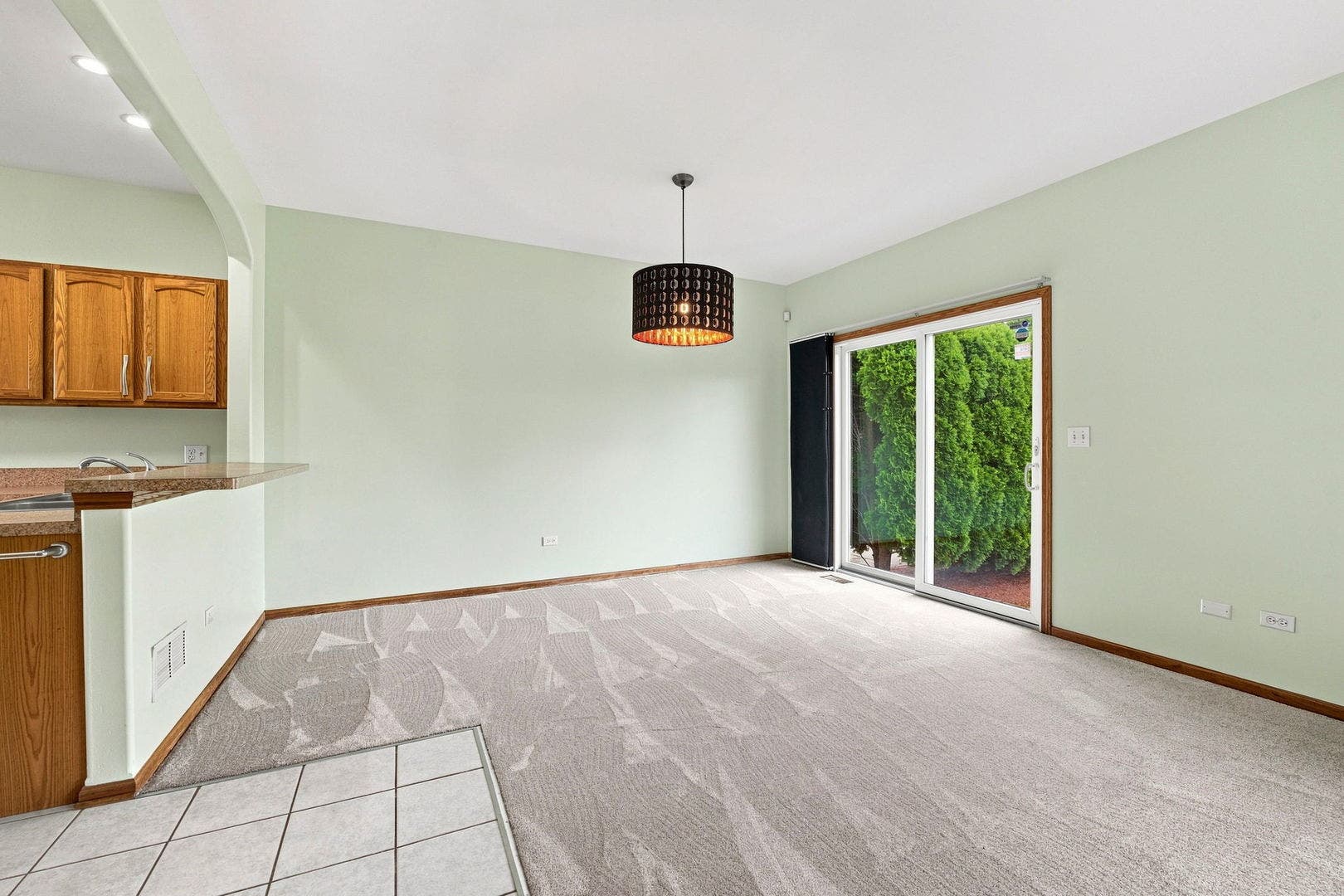 1800 Waters Edge Drive, Minooka, IL 60447 1800 Waters Edge Drive, Minooka, IL 60447