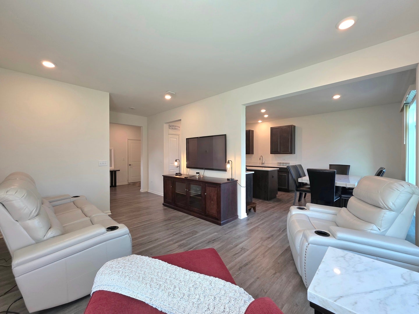 24855 S McCormick Way, Manhattan, IL 60442 24855 S McCormick Way, Manhattan, IL 60442