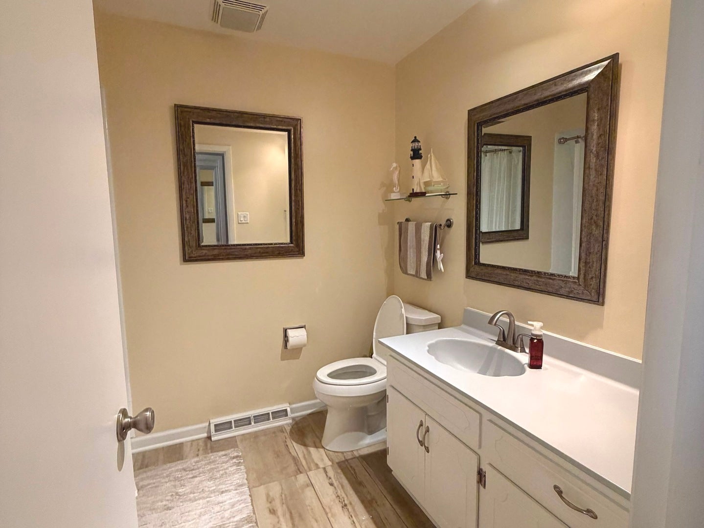 7313 W 154th Street, #44, Orland Park, IL 60462 7313 W 154th Street, #44, Orland Park, IL 60462