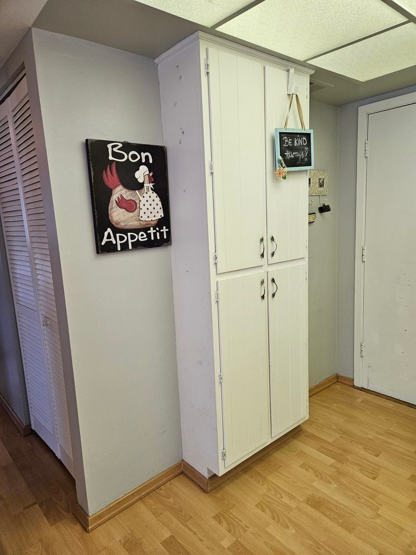 9817 Treetop Drive, #2A, Orland Park, IL 60462